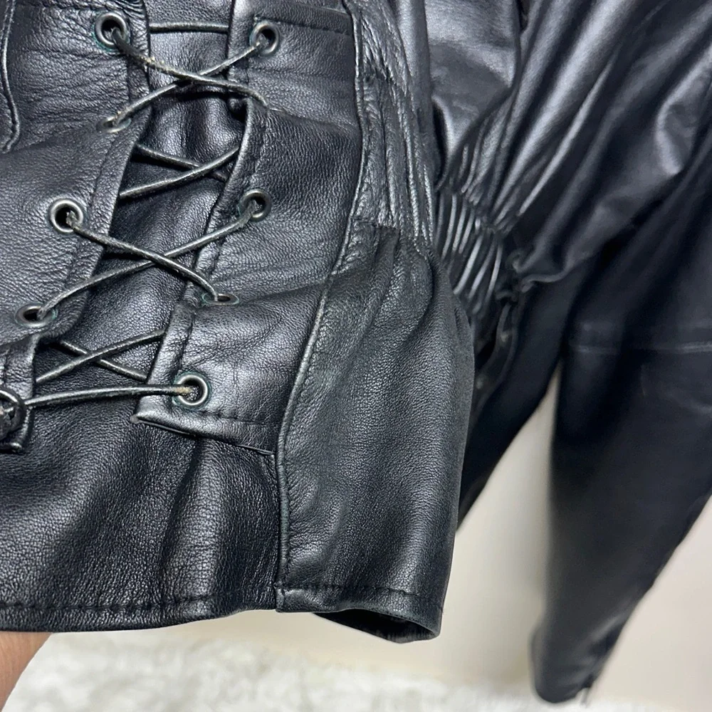 Women's Black Leather Jacket with Braided Detail Sz say 4X more like xl see pics - Picture 4 of 10